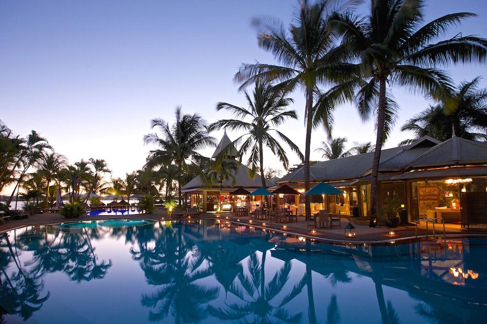 Veranda Grand Baie Hotel & Spa Exterior photo