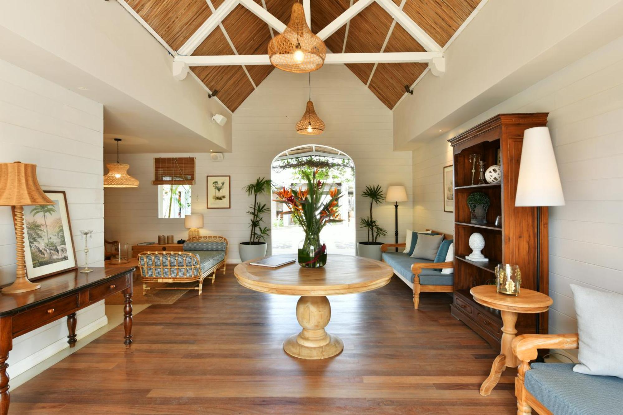 Veranda Grand Baie Hotel & Spa Exterior photo