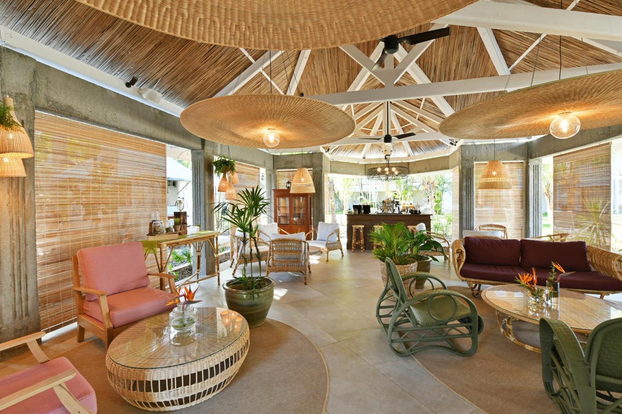 Veranda Grand Baie Hotel & Spa Exterior photo